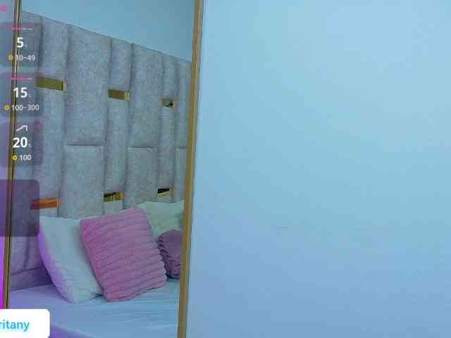 britnyblosoom's live room