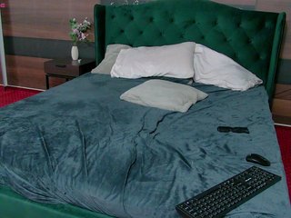 AliceBeau Porn Show