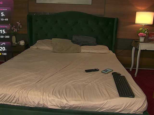 AliceBeau live cam on BongaCams
