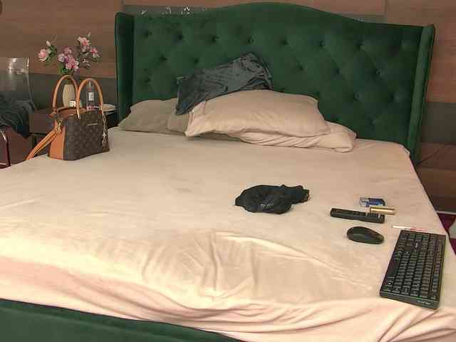 AliceBeau webcam