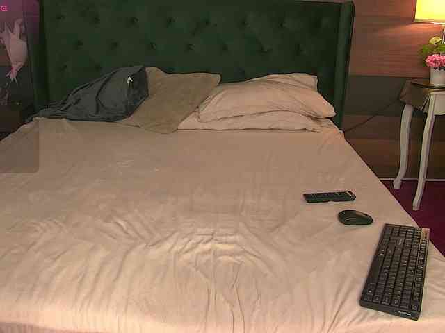 AliceBeau webcam