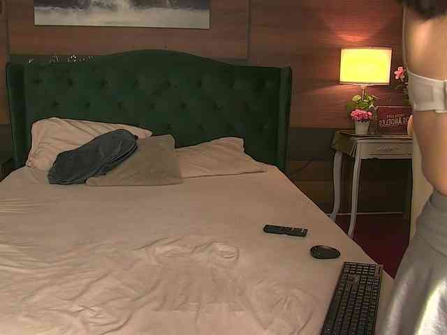 AliceBeau webcam