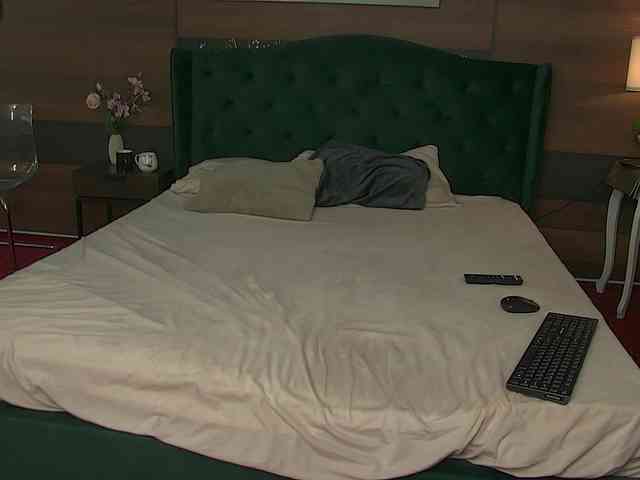 AliceBeau webcam
