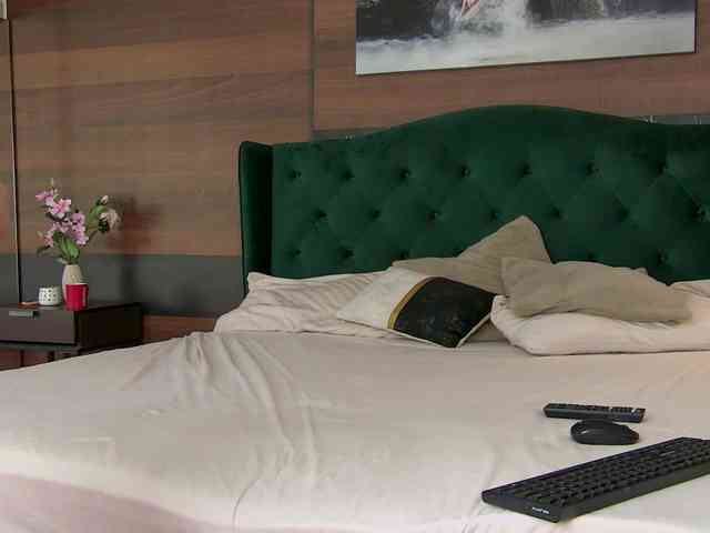AliceBeau webcam