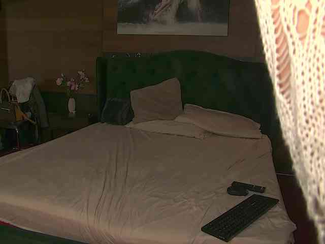 AliceBeau webcam