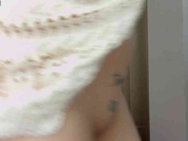 AliceBeau webcam