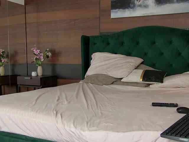 AliceBeau webcam