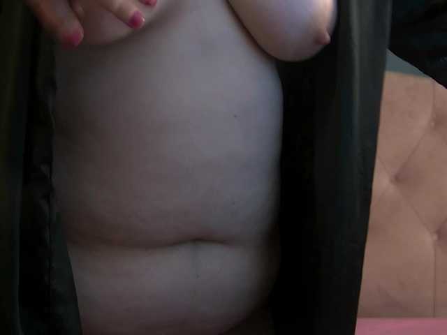 ZoeSkye live cam on BongaCams