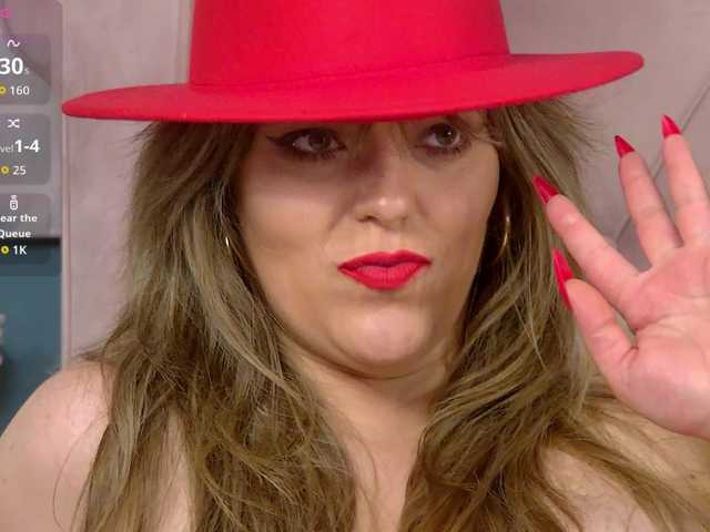 ZoeSkye live cam on BongaCams