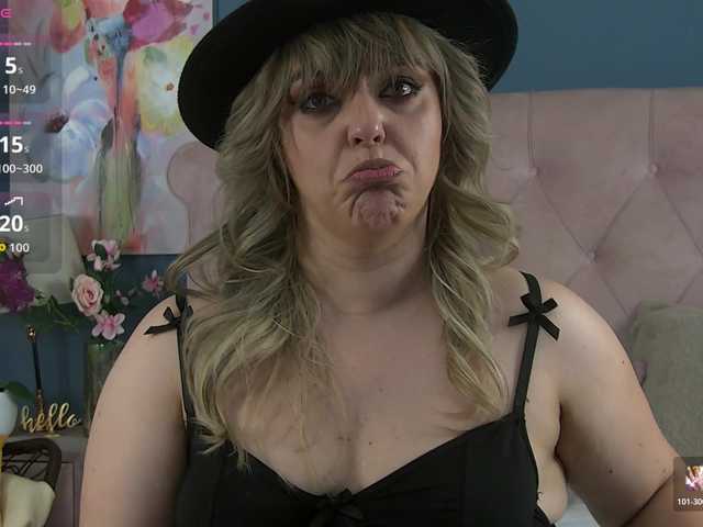 ZoeSkye live cam on BongaCams