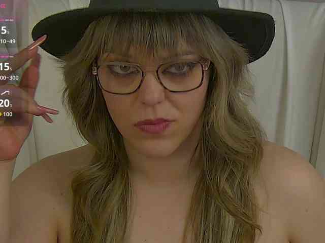 ZoeSkye webcam