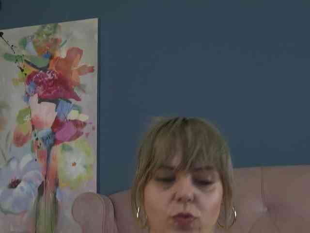 ZoeSkye webcam