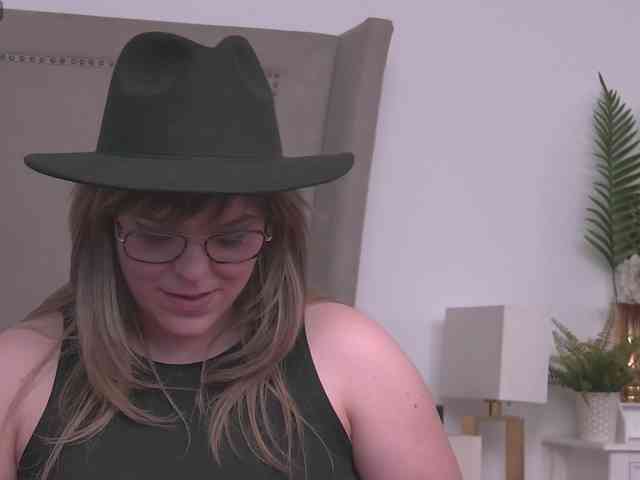 ZoeSkye ZoeSkye