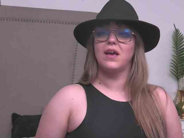 ZoeSkye ZoeSkye