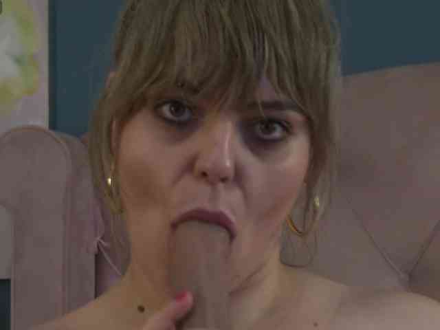 ZoeSkye webcam