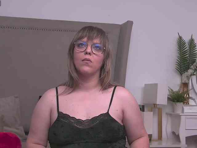 ZoeSkye ZoeSkye