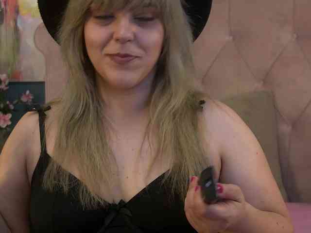 ZoeSkye ZoeSkye