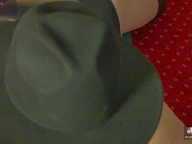 ZoeSkye webcam