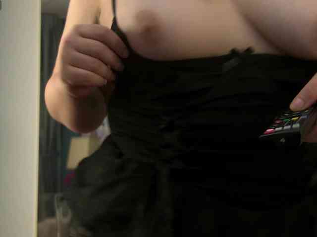 ZoeSkye webcam