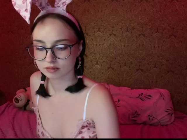 monyashka live cam on BongaCams