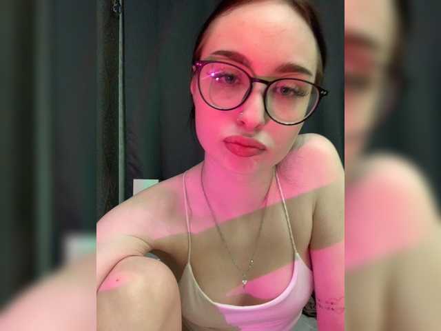 monyashka live cam on BongaCams