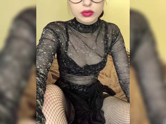 monyashka live cam on BongaCams