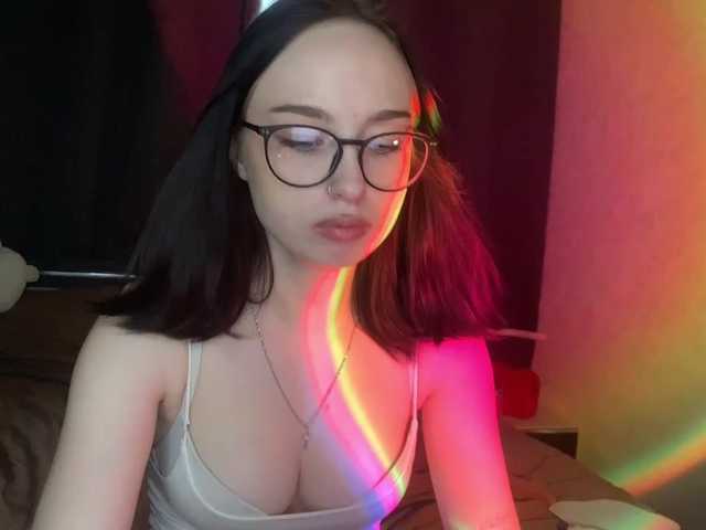 monyashka Live Cam on BongaCams