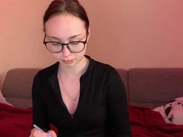 monyashka live cam on BongaCams