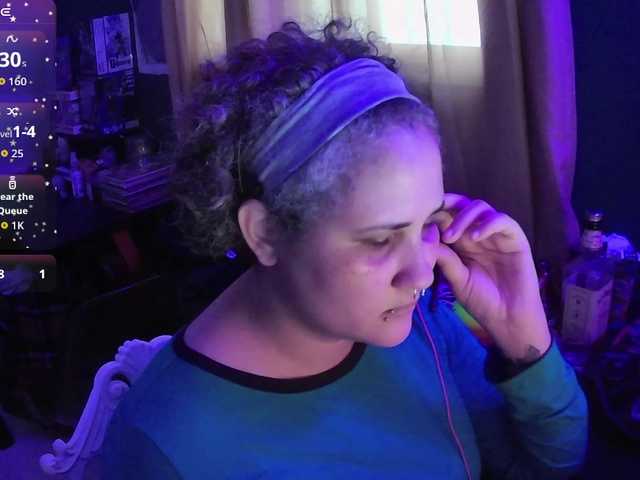 lolalicious758 live cam on BongaCams