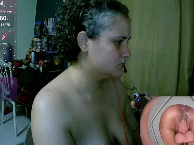lolalicious758 live cam on BongaCams