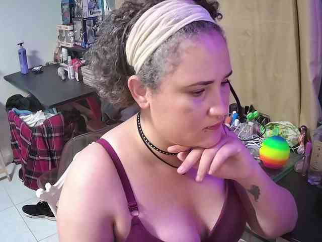 lolalicious758 webcam
