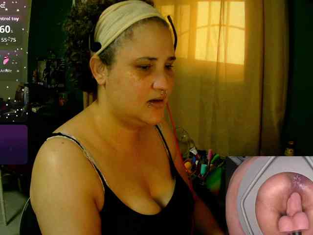 lolalicious758 webcam
