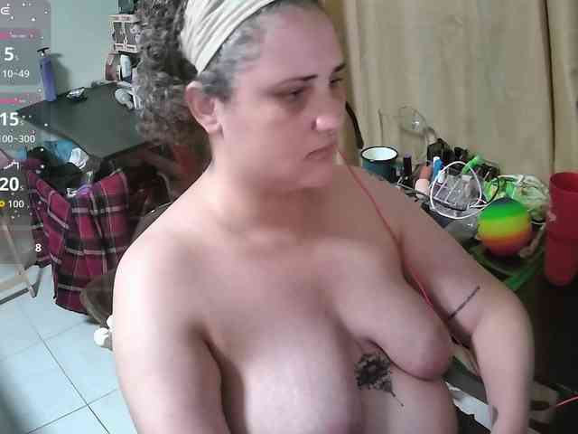 lolalicious758 webcam