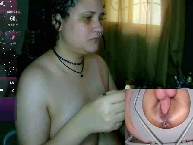 lolalicious758 webcam