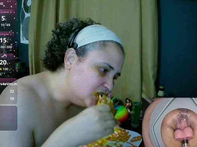 lolalicious758 webcam