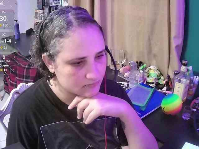 lolalicious758 webcam