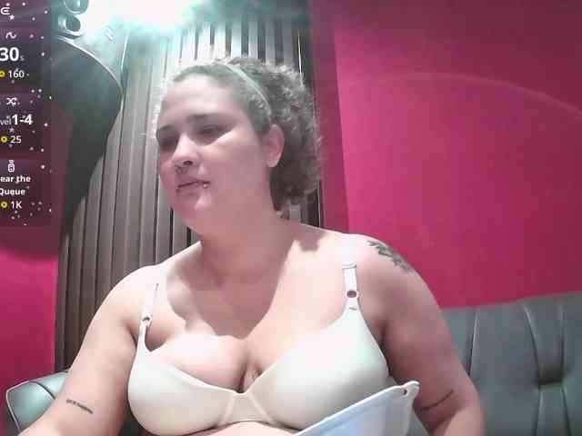 lolalicious758 webcam