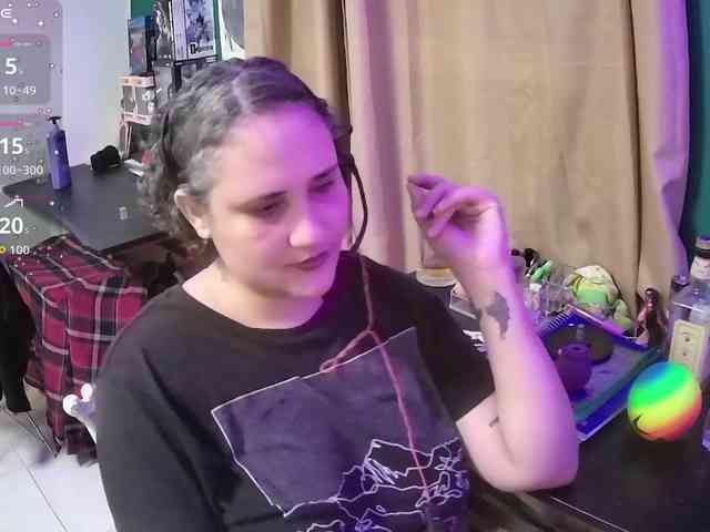 lolalicious758 webcam