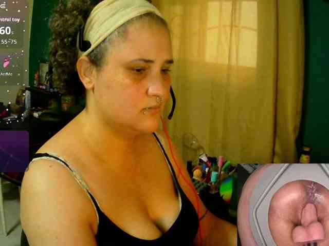 lolalicious758 webcam