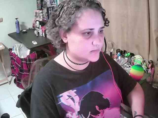 lolalicious758 webcam