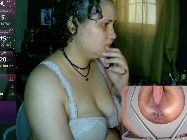 lolalicious758 webcam