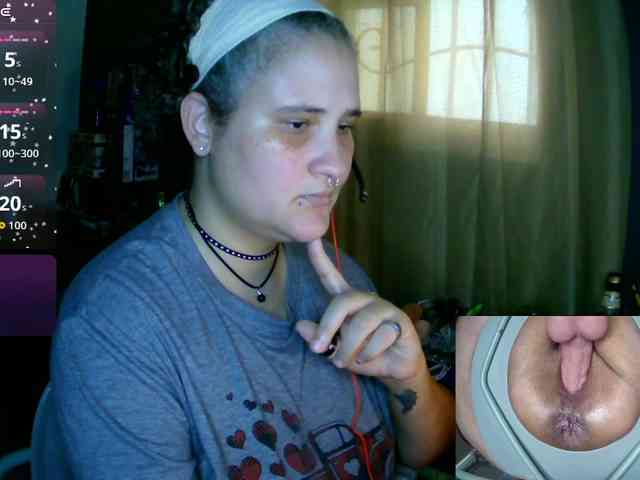 lolalicious758 webcam