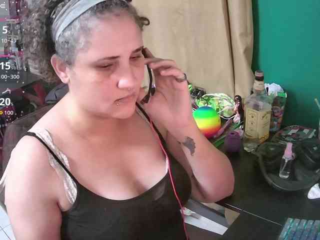 lolalicious758 webcam