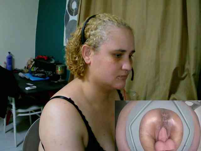 lolalicious758 webcam
