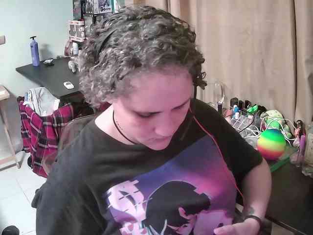 lolalicious758 webcam