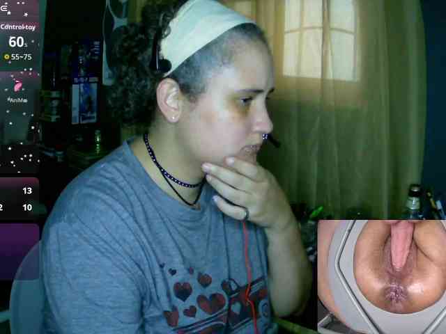lolalicious758 webcam
