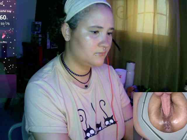 lolalicious758 webcam
