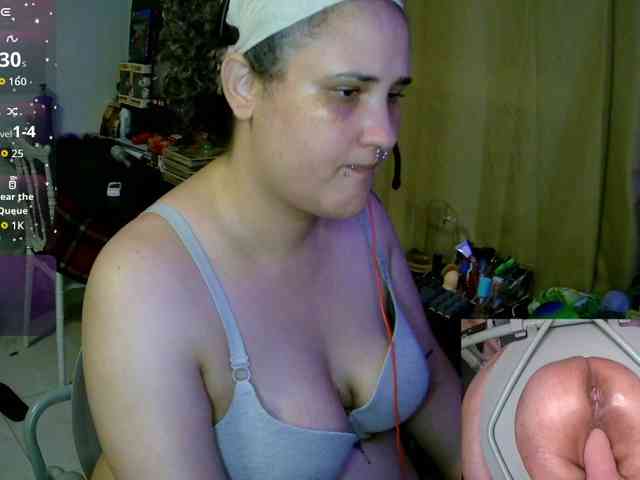 lolalicious758 webcam