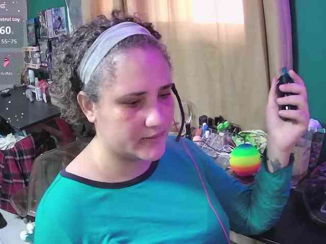 lolalicious758 webcam