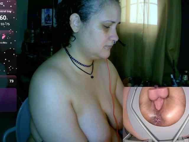 lolalicious758 webcam
